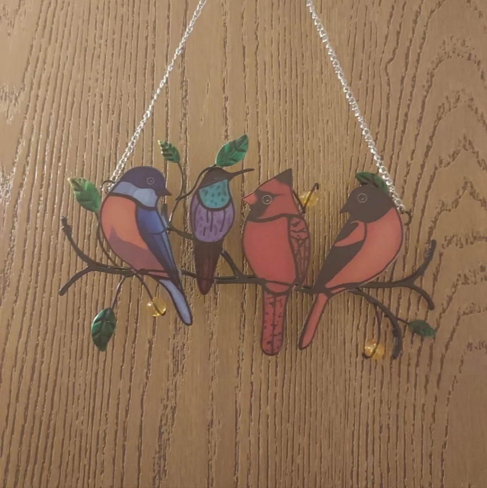 Hanging metal bird decoration